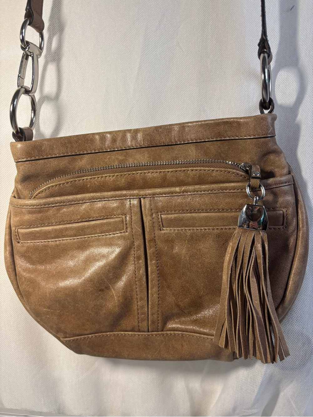 b. makowsky Brown Leather Crossbody Bag with Tassel - Picture 2 of 6